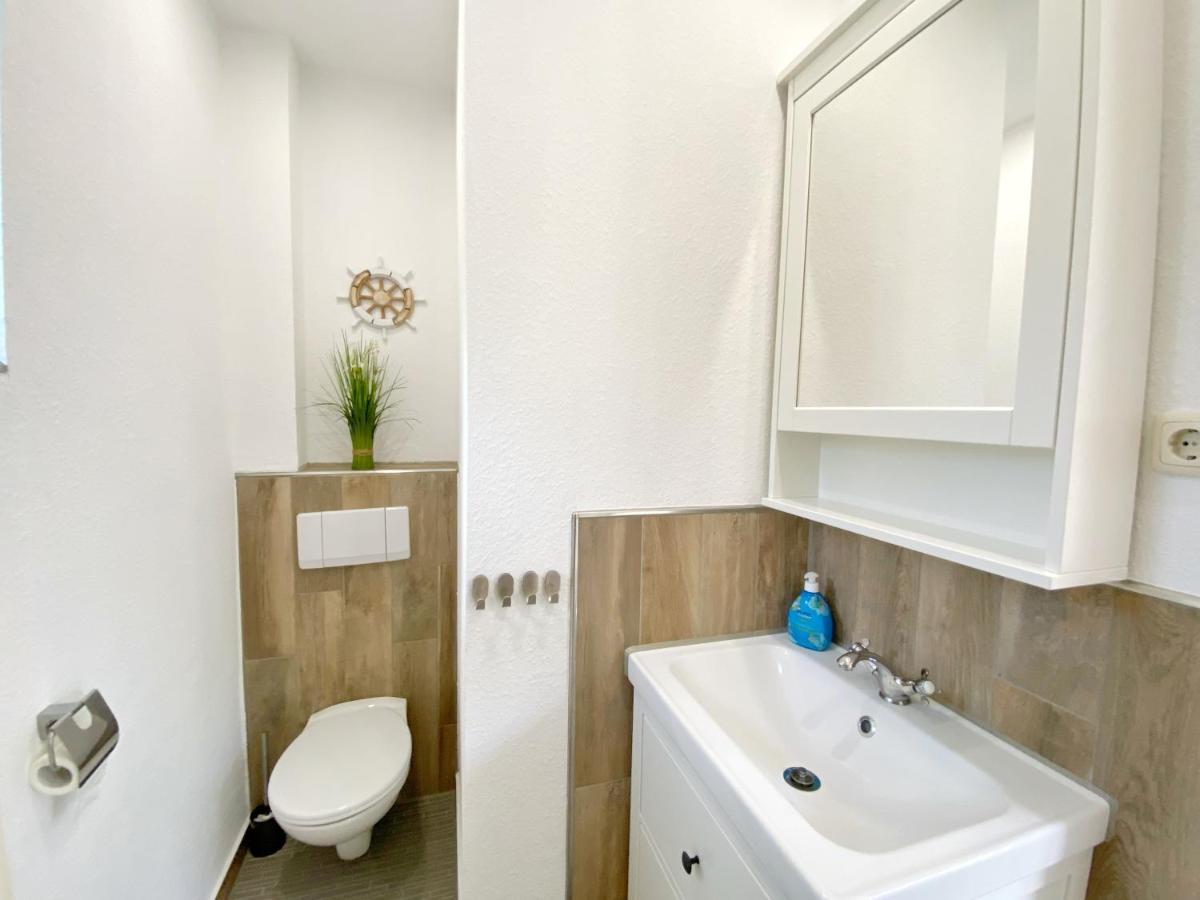 Gross Stresow Ferienwohnung Vilm E Exterior photo